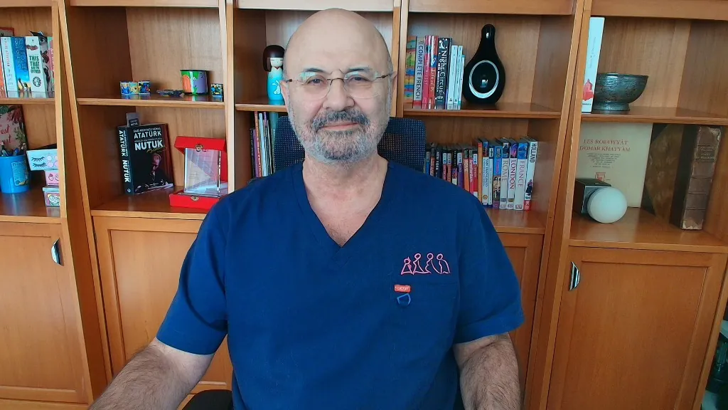 Doç. Dr. Senai Aksoy